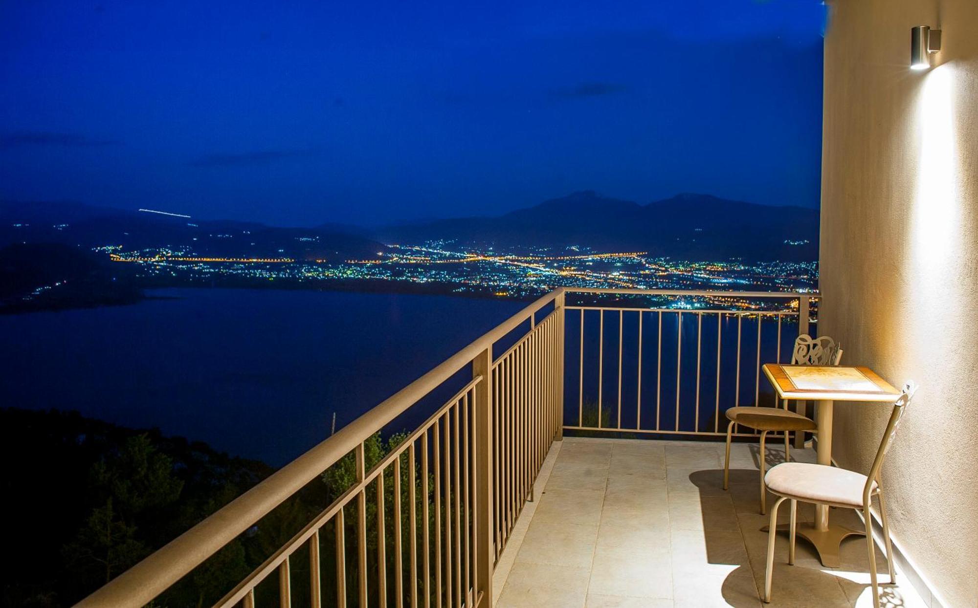 Arktos Hotel Ioannina Luaran gambar