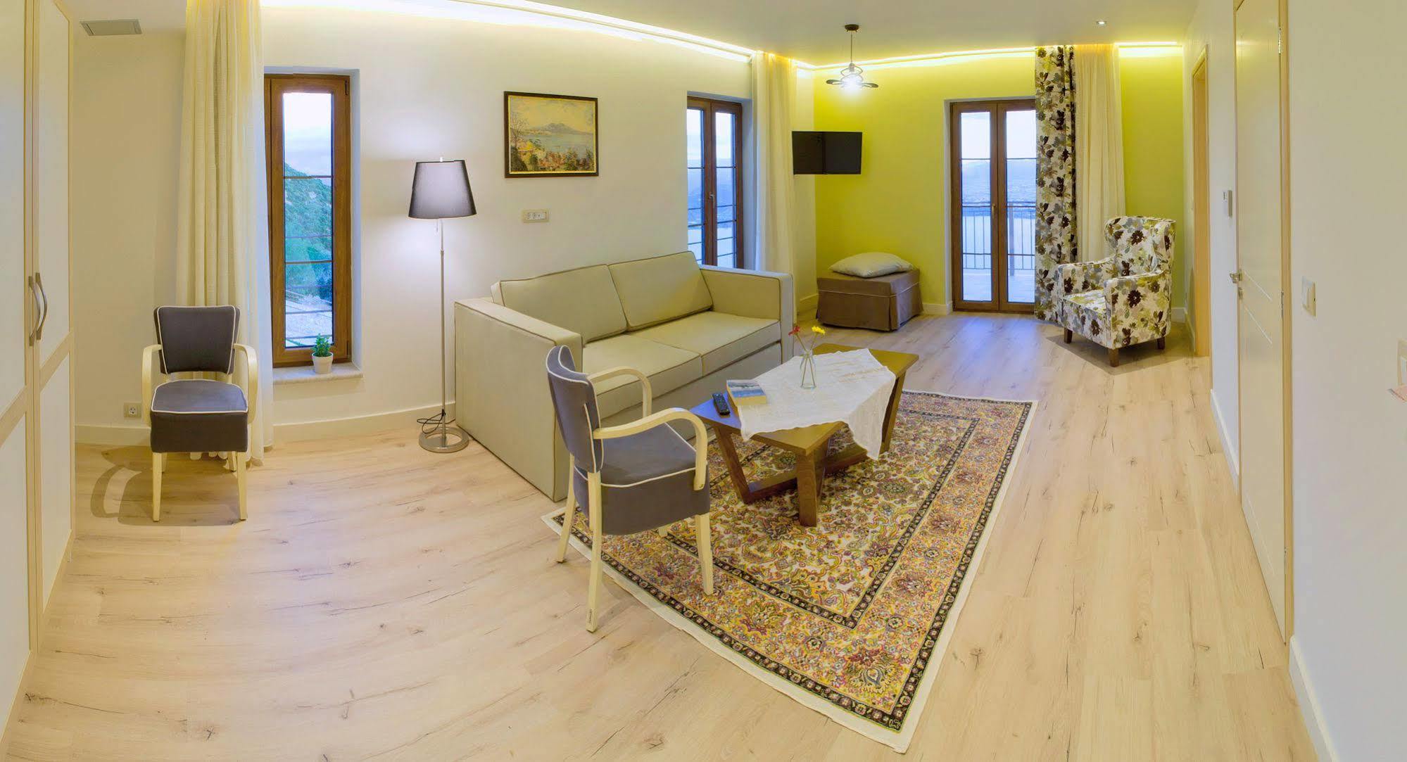 Arktos Hotel Ioannina Luaran gambar